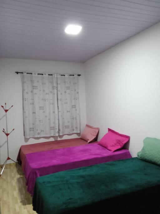Casa Aconchegante, Local Espacoso E Bem Localizado Casa de férias